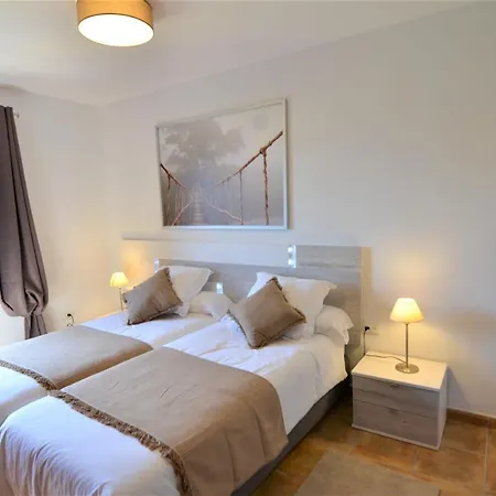 Calma Apartment *